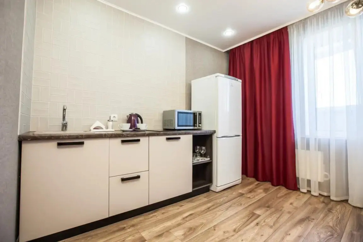 Апартаменты Золотой Шар на 70 лет Октября 1