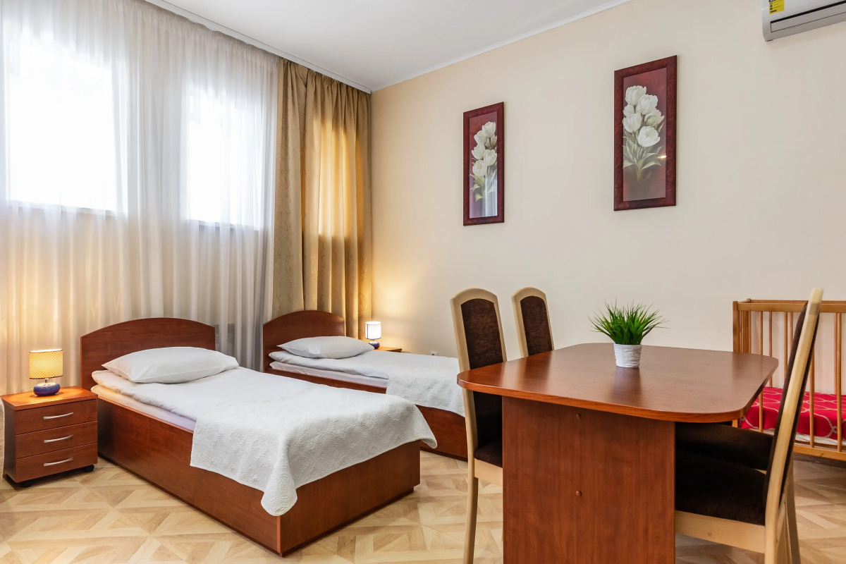 Отель Евразийский