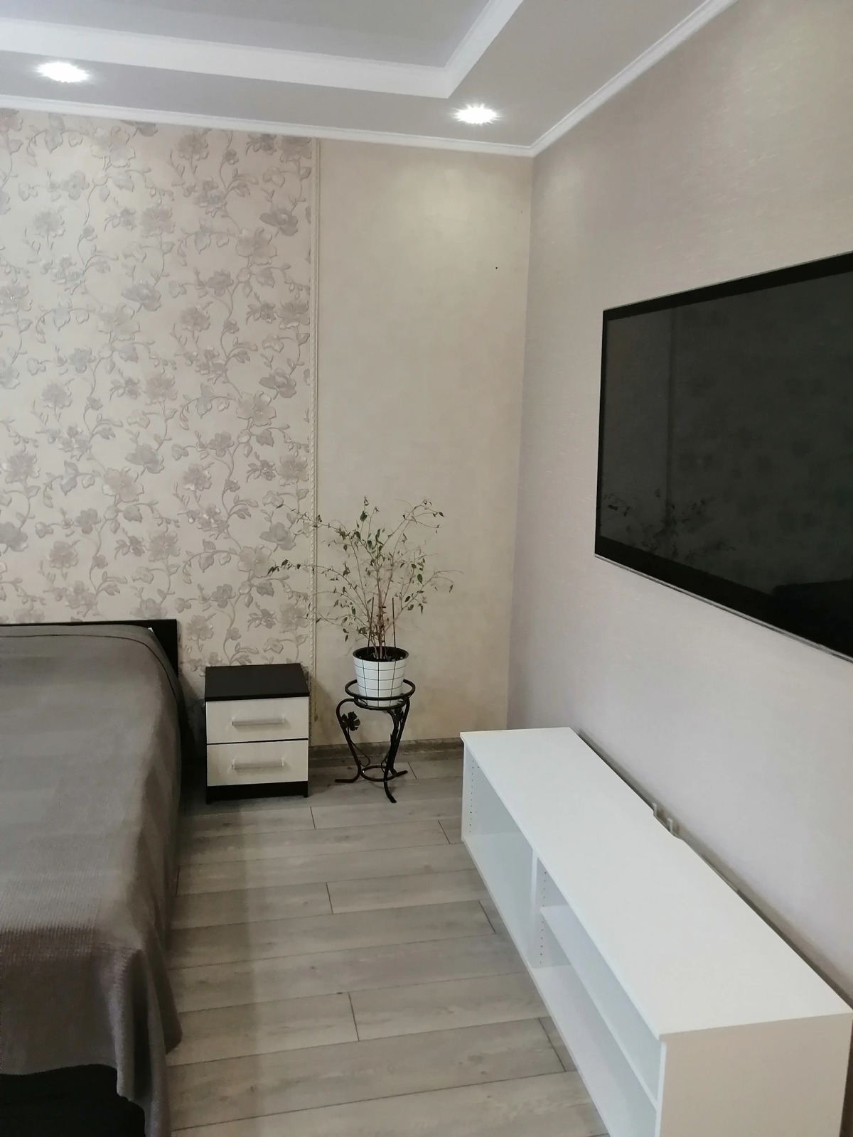 Апартаменты Красный путь 105