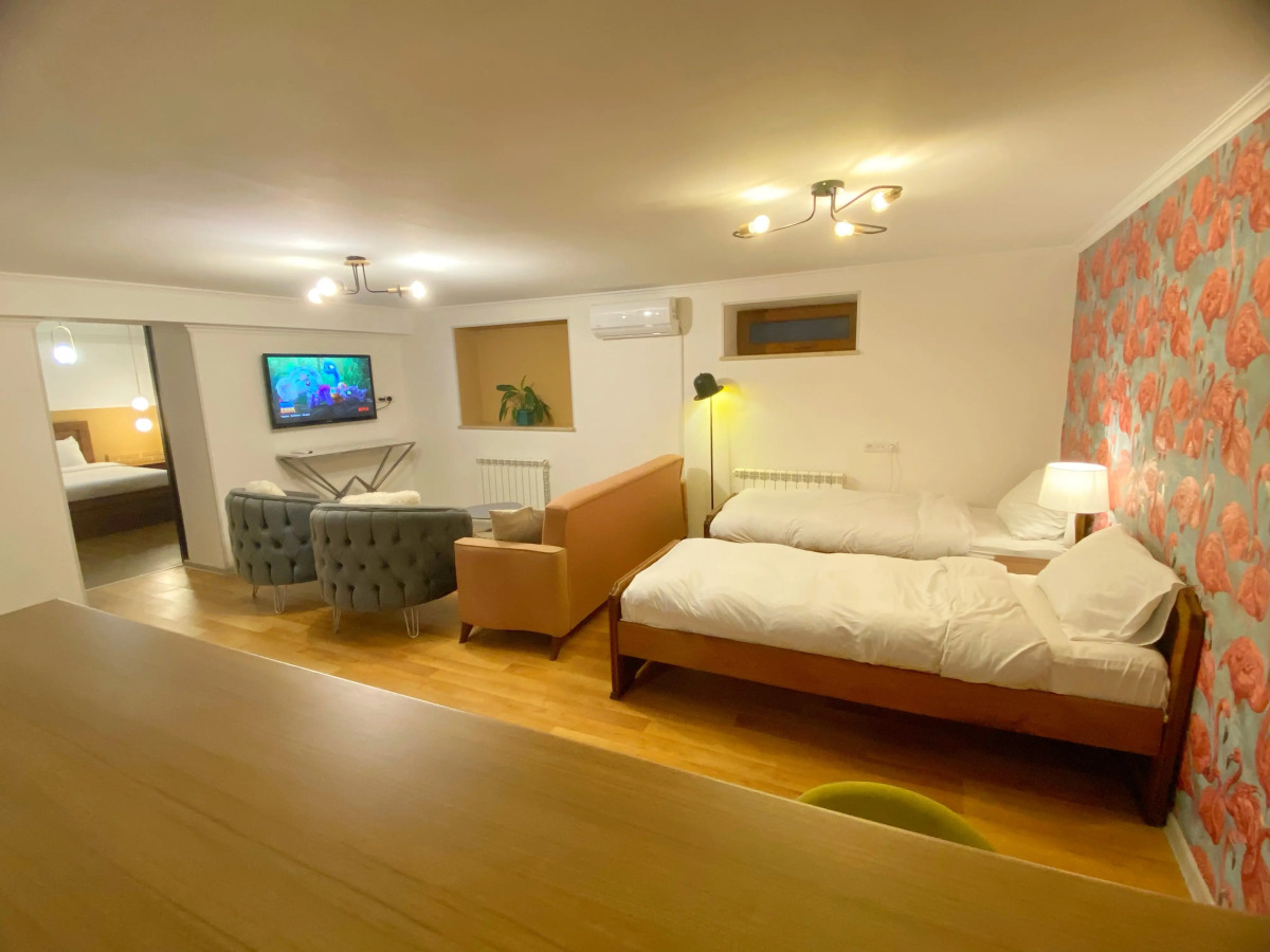 Отель Orange Kutaisi