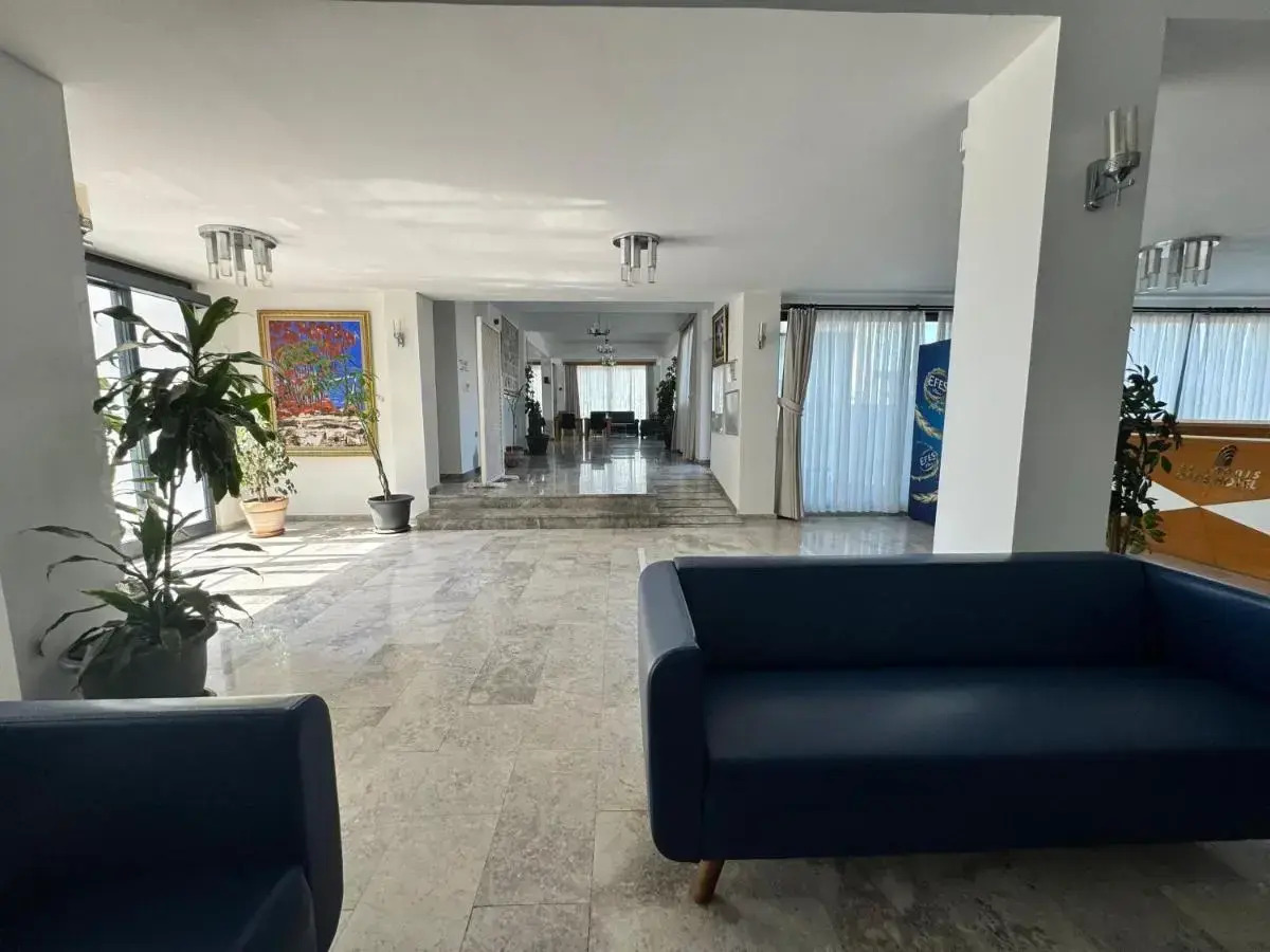 Bellapais Oasis Hotel