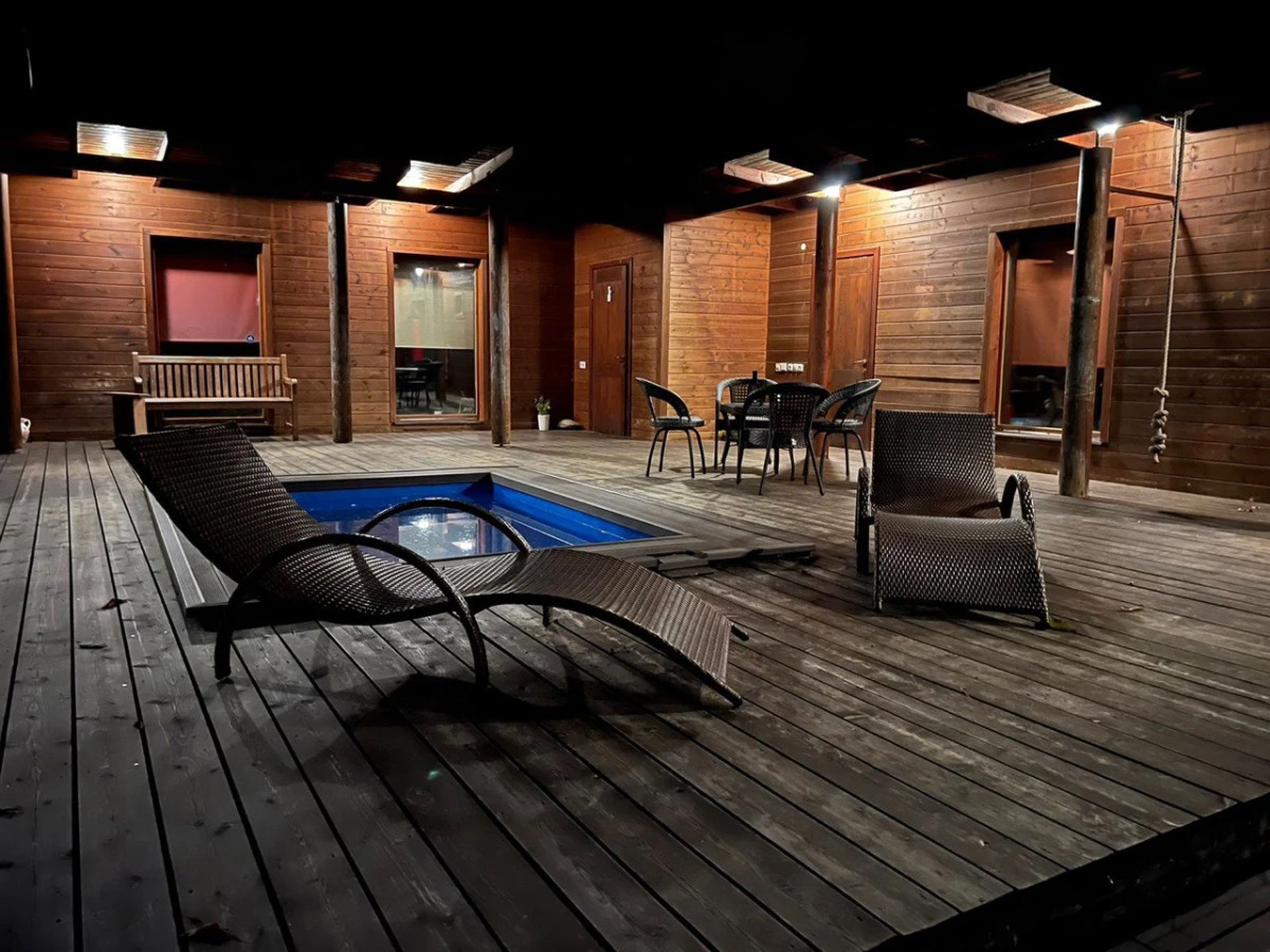 Вилла Ларсон