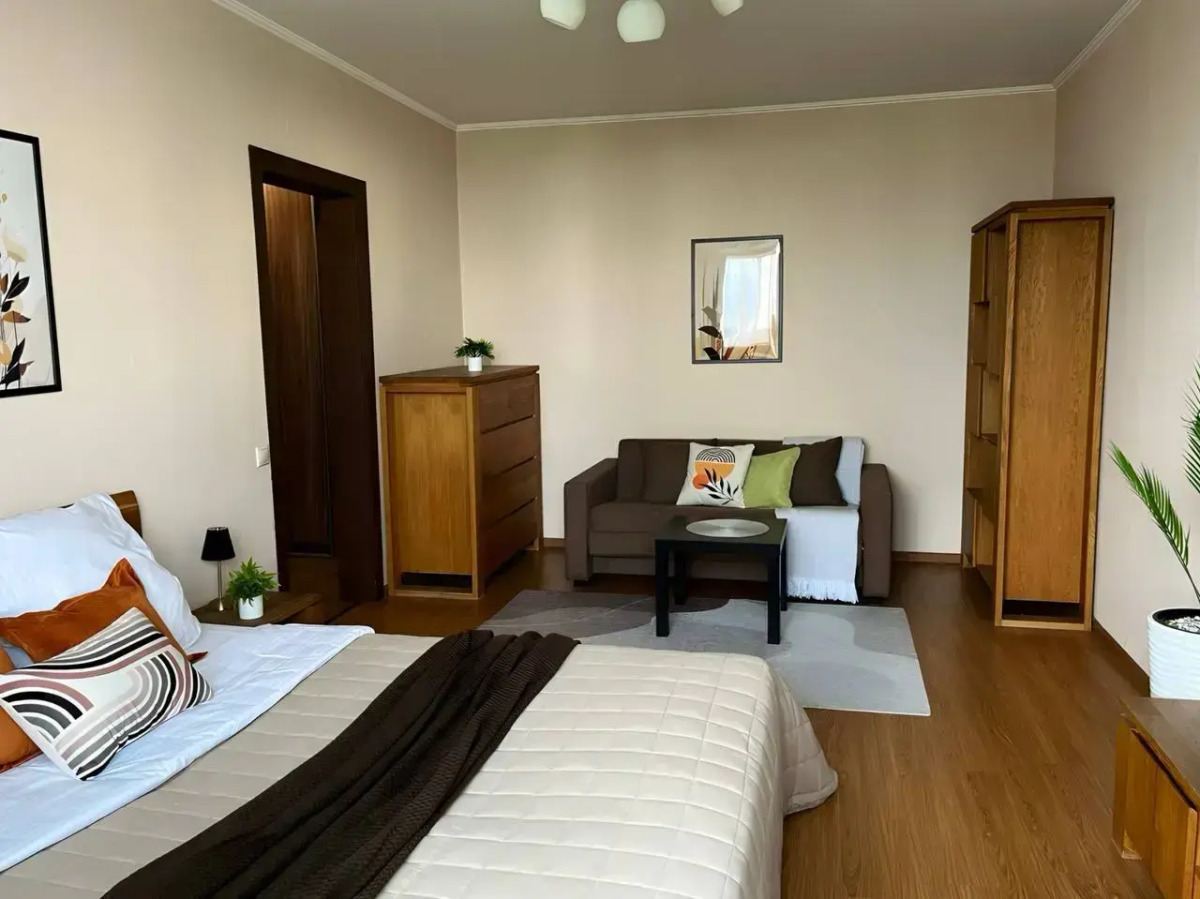 Апартаменты Осенний Бульвар 10к2