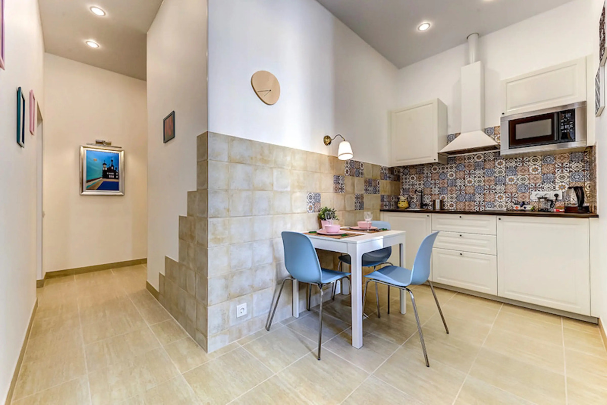 Апартаменты на Жуковского