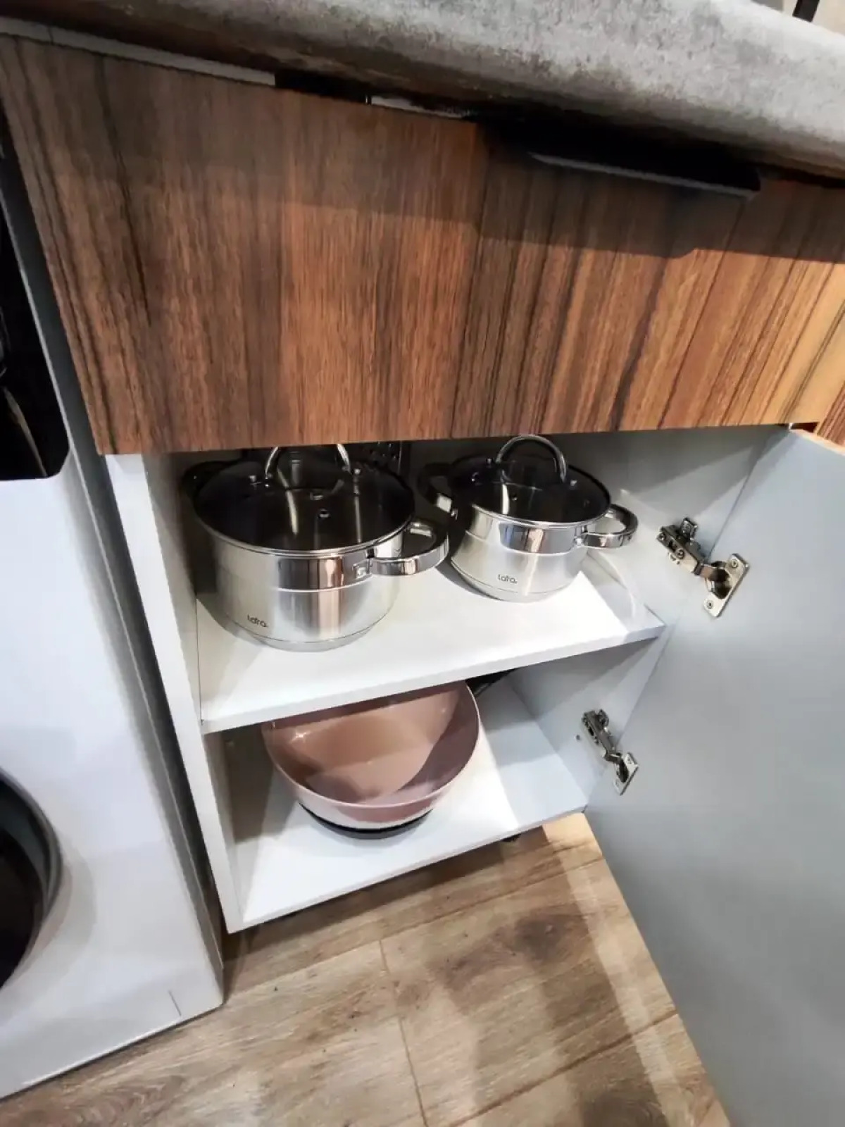 Апартаменты 2х уровневая квартира в стиле Лофт в центре города