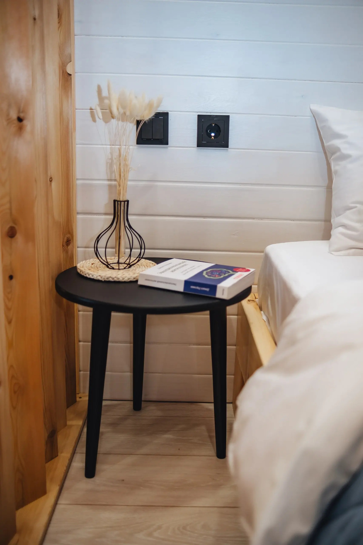 Квартира Стильная Студия для Отдыха на Дзержинского