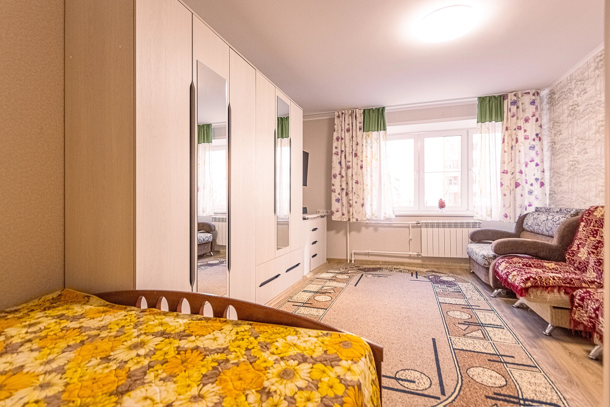 Квартира на Максима Горького 1