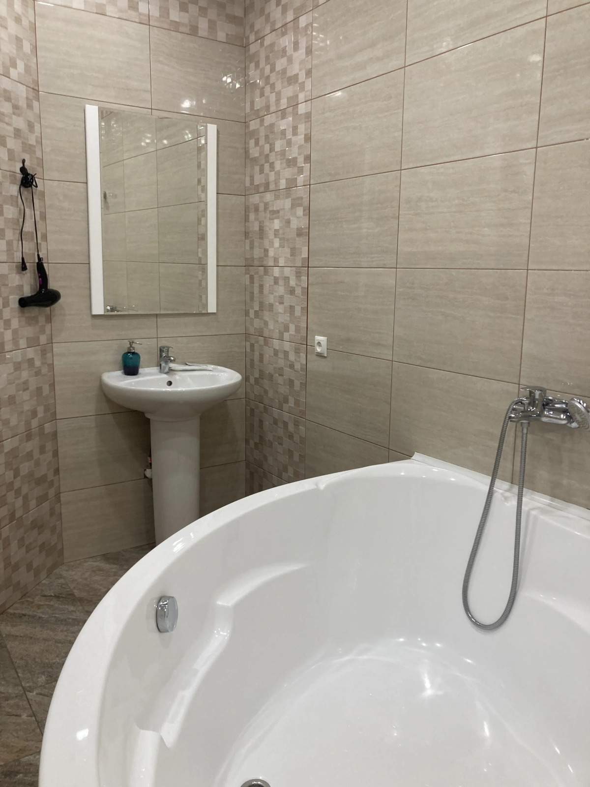 Квартира Евродвушка в центре Домбая с видом на горы