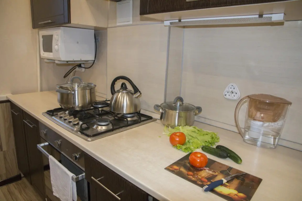 Апартаменты однокомнатные Премиум с джакузи на Парижской коммуны 40