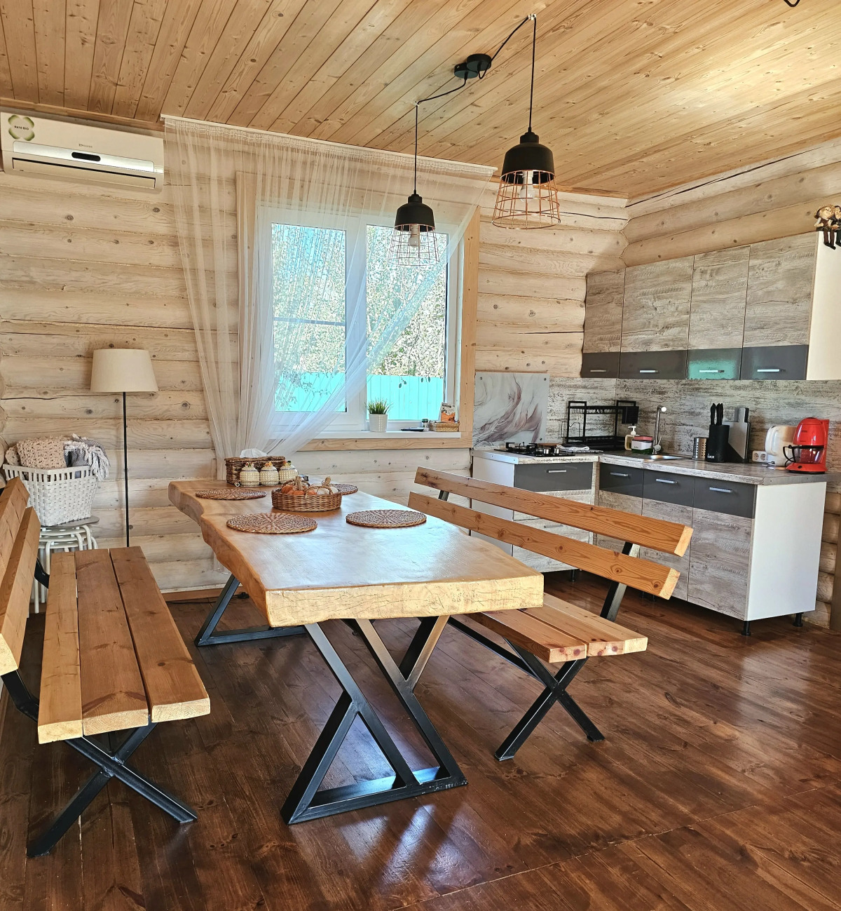 Частный дом Лякабанья