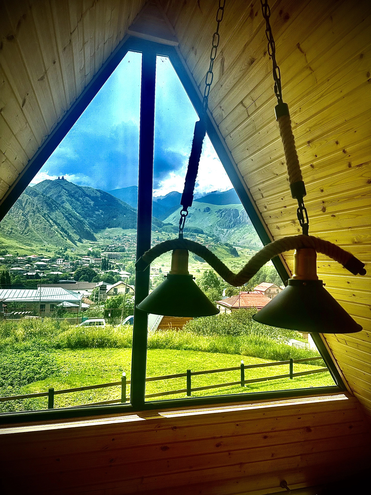 Апартаменты Hillside Kazbegi