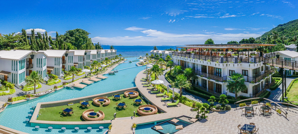 Отель Vannee Golden Sands Resort
