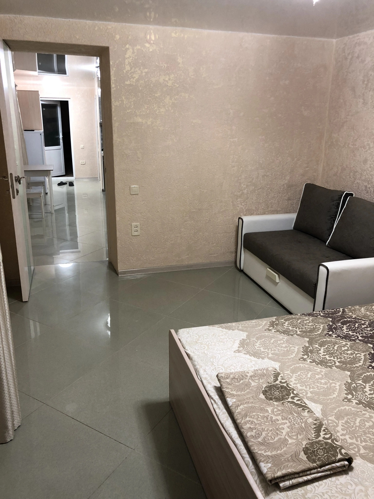 Жилое помещение на Революции 16