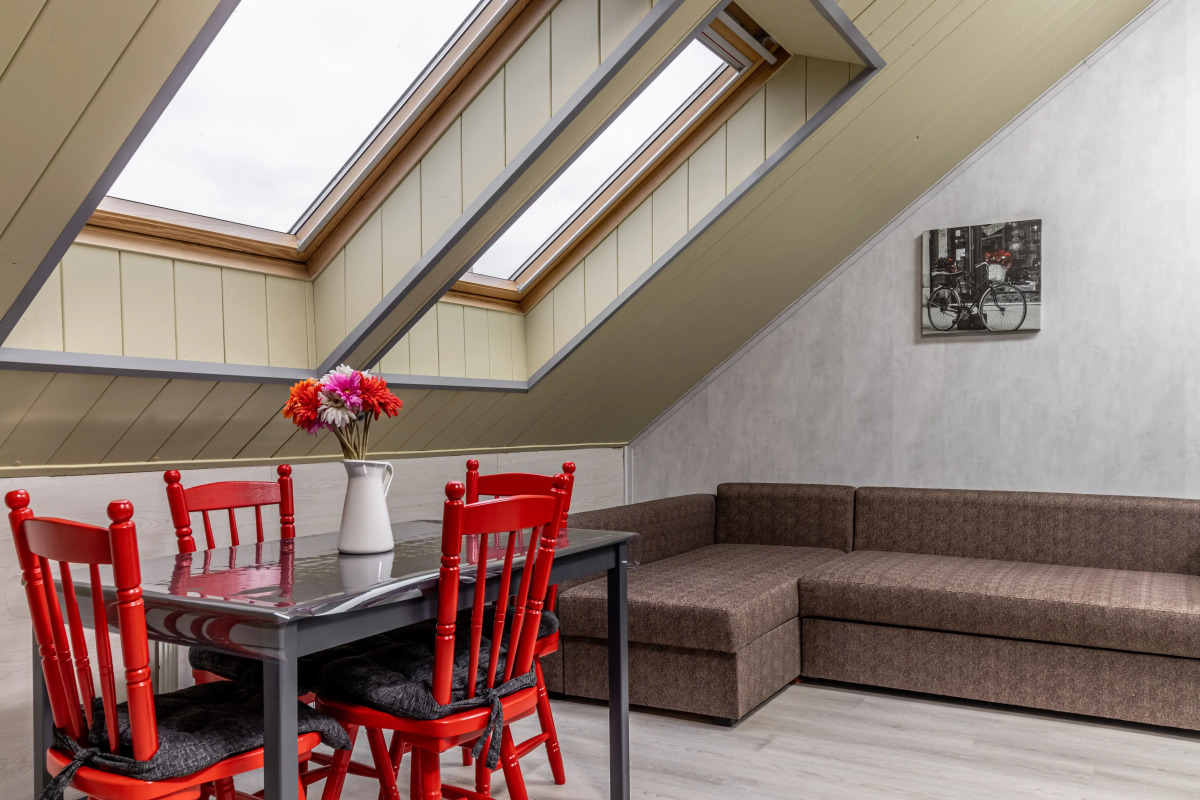 Апартаменты - Студия в Районе KMЗ