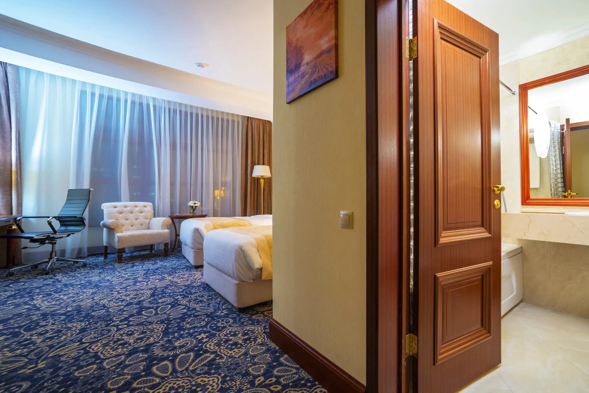 Отель Ramada by Wyndham Almaty