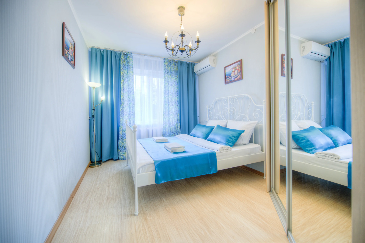 Апартаменты Пять Звёзд на улице Свободы