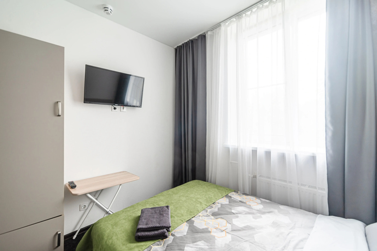 Апарт-отель Нижний Ораниенбаум (201)