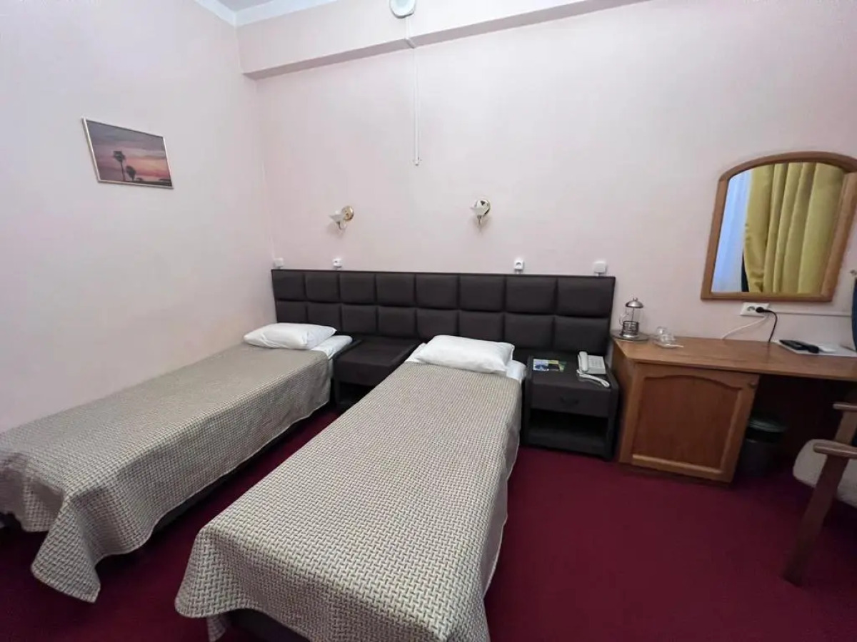 Отель Мирит