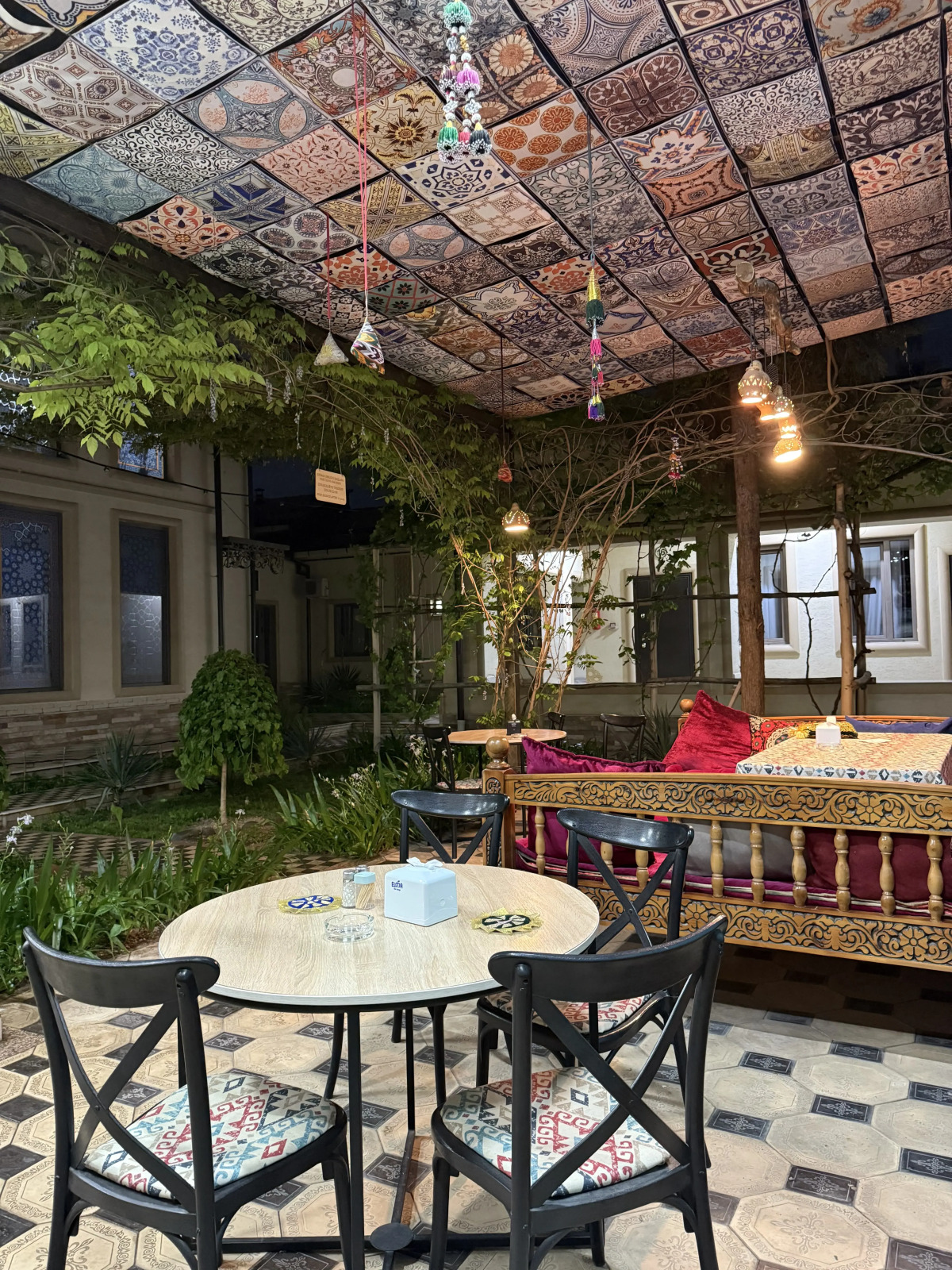 Отель Zahid Inn