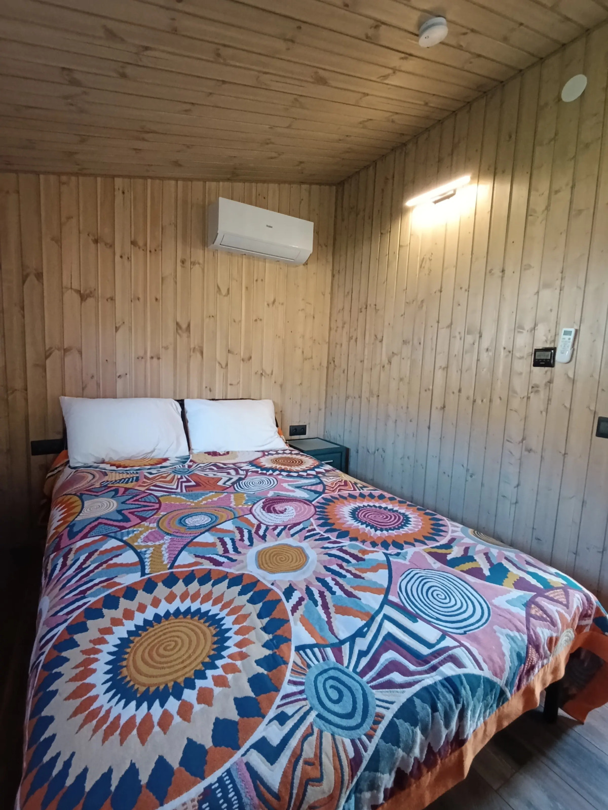 Частный дом Загородный комплекс на берегу реки с баней 1