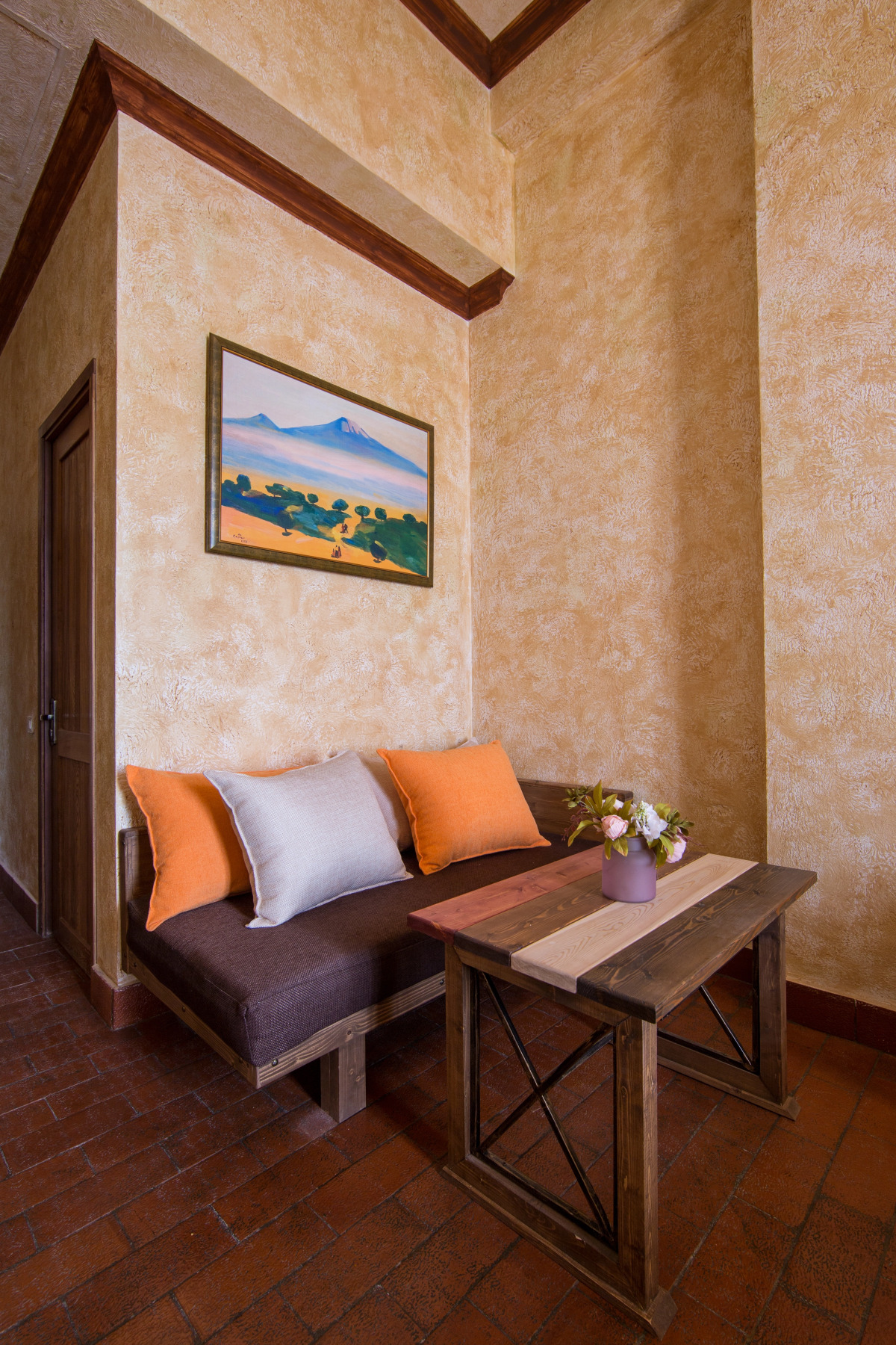 Отель Кавказ