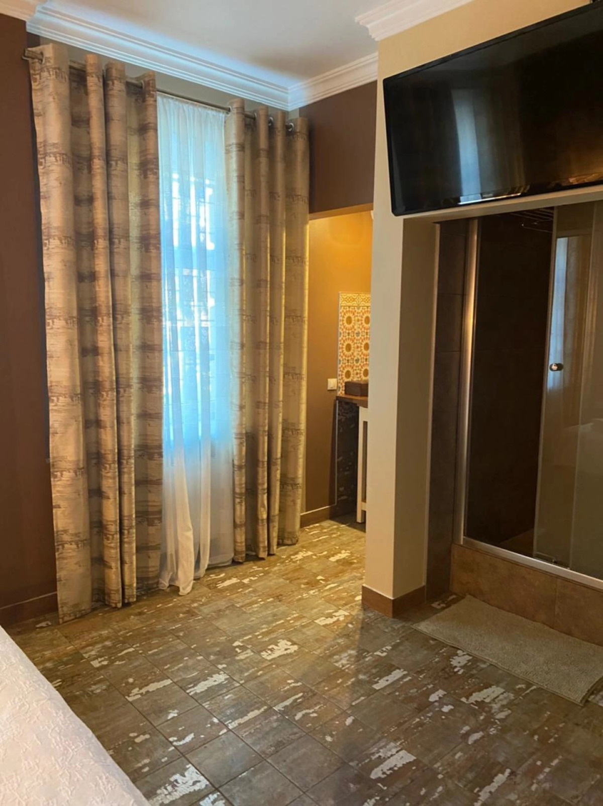 Апартаменты на Средней 13