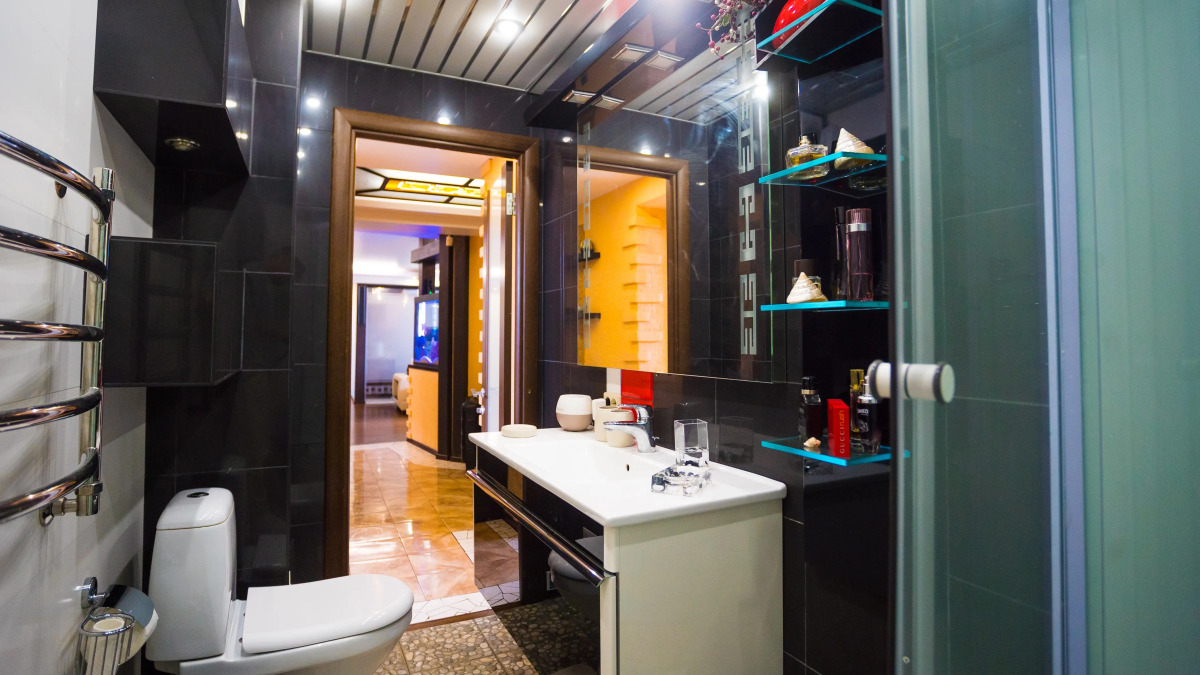 Апартаменты Центр города в 5 минутах езды размещение 12 мест, сауна, кондиционер