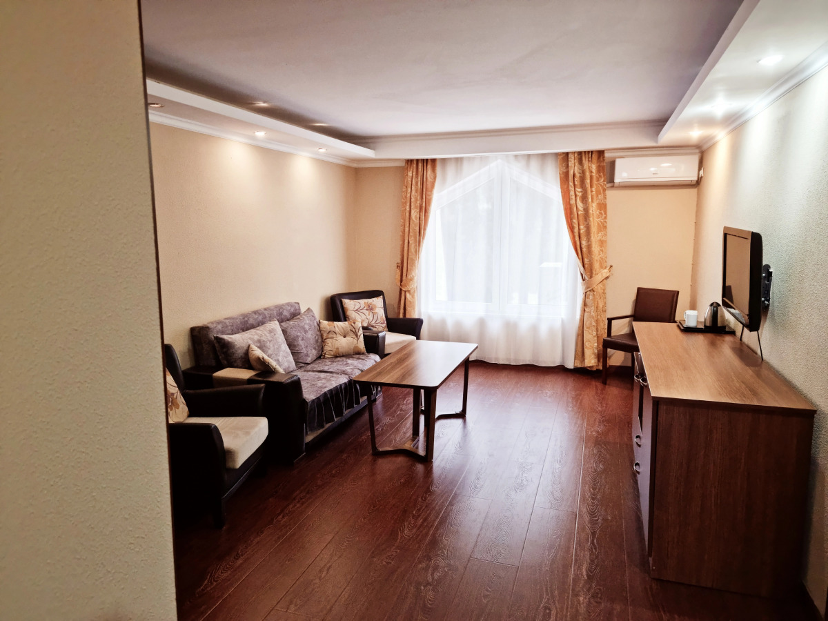 Отель Царская Аллея