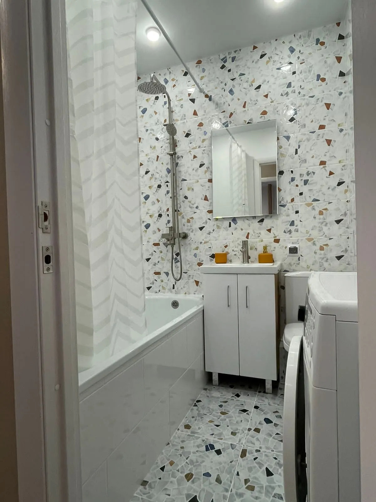 Апартаменты на Рябиновой  26В