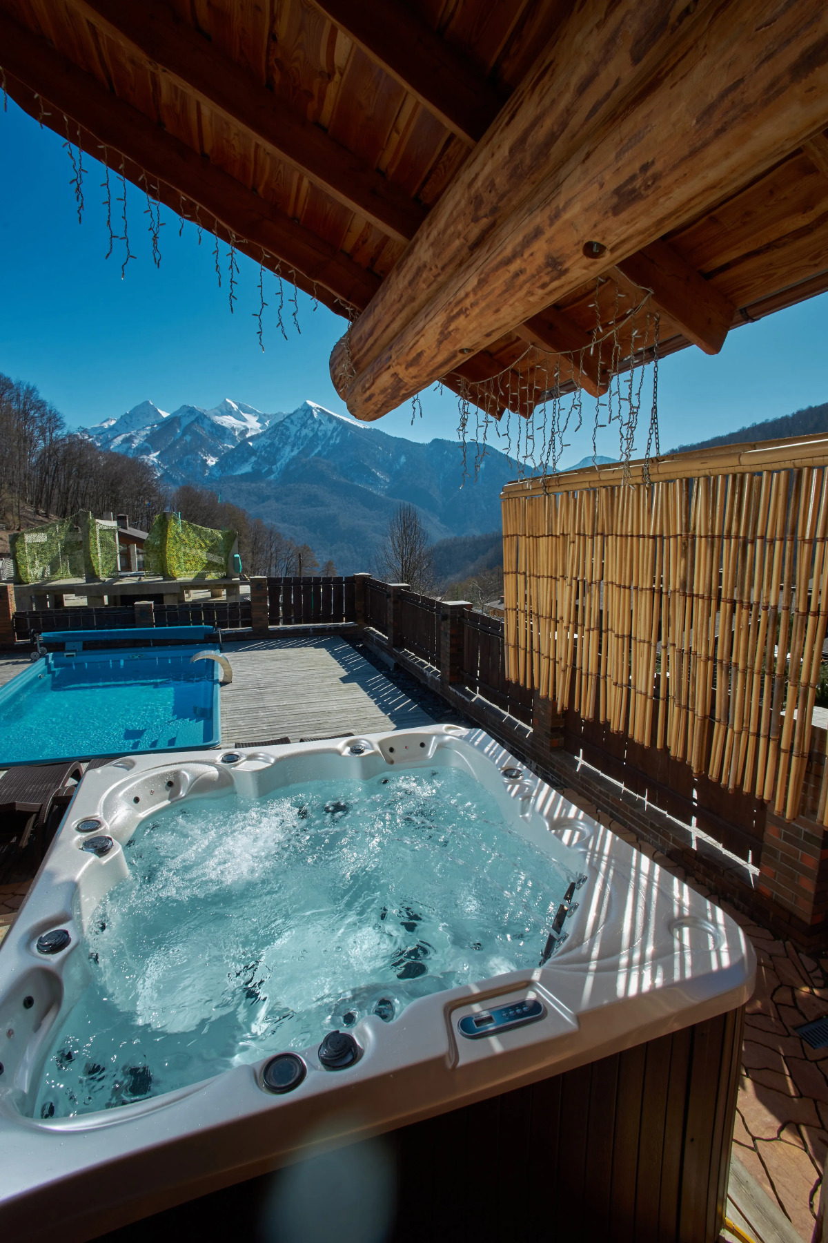 Шале Кедр 760, 5 спален, 12 гостей с бассейном и баней