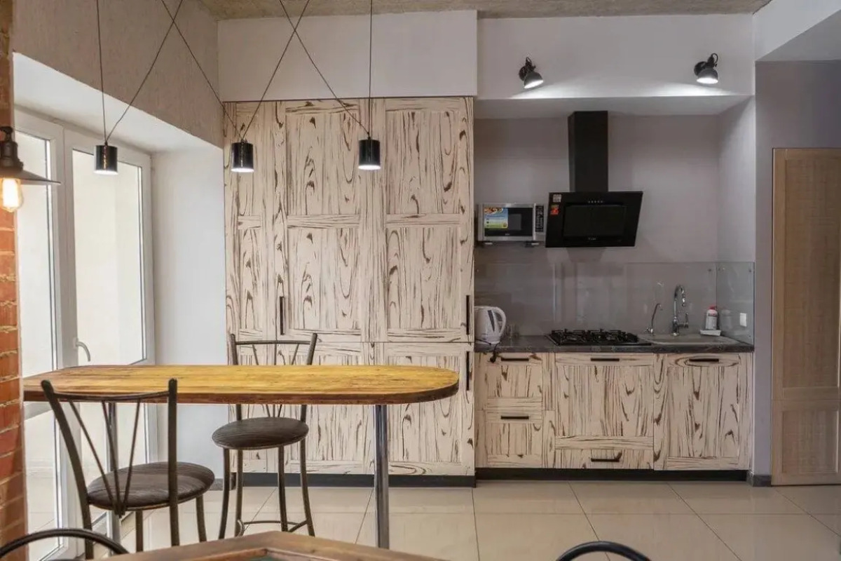 Апартаменты на Демонстрации Студия