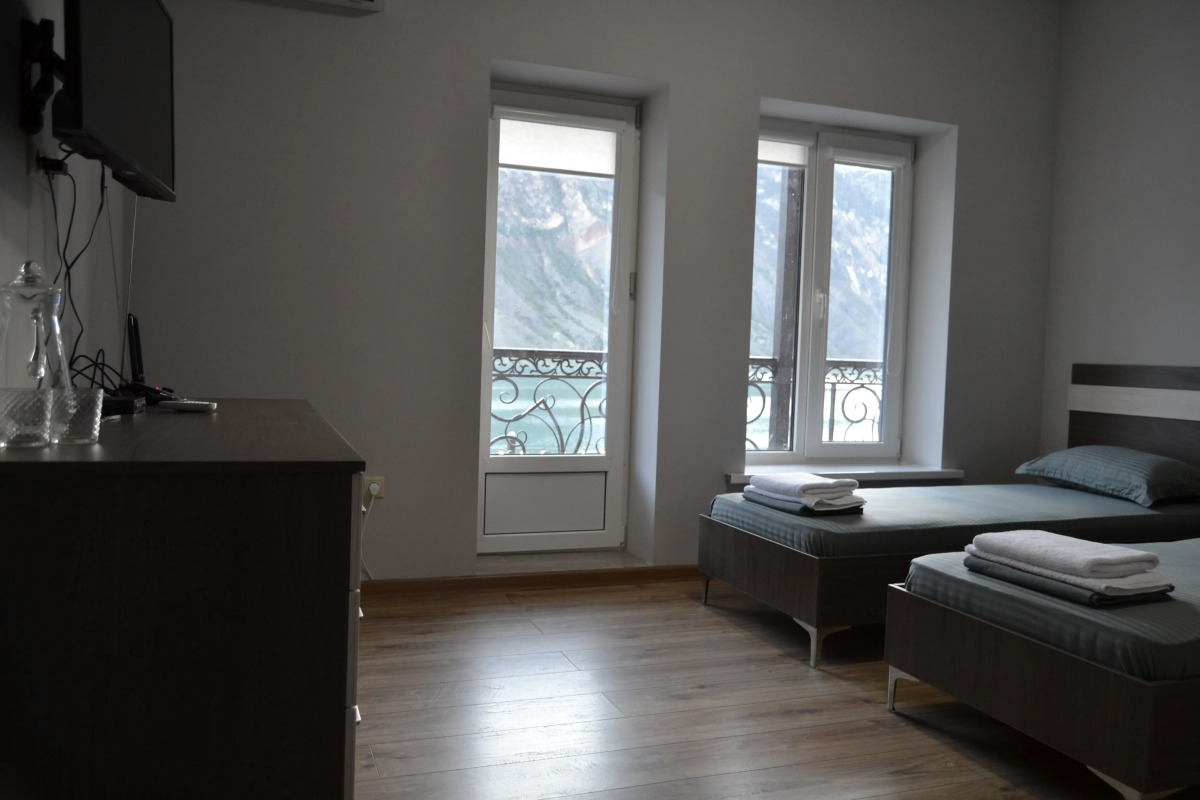 Курортный отель Сарир