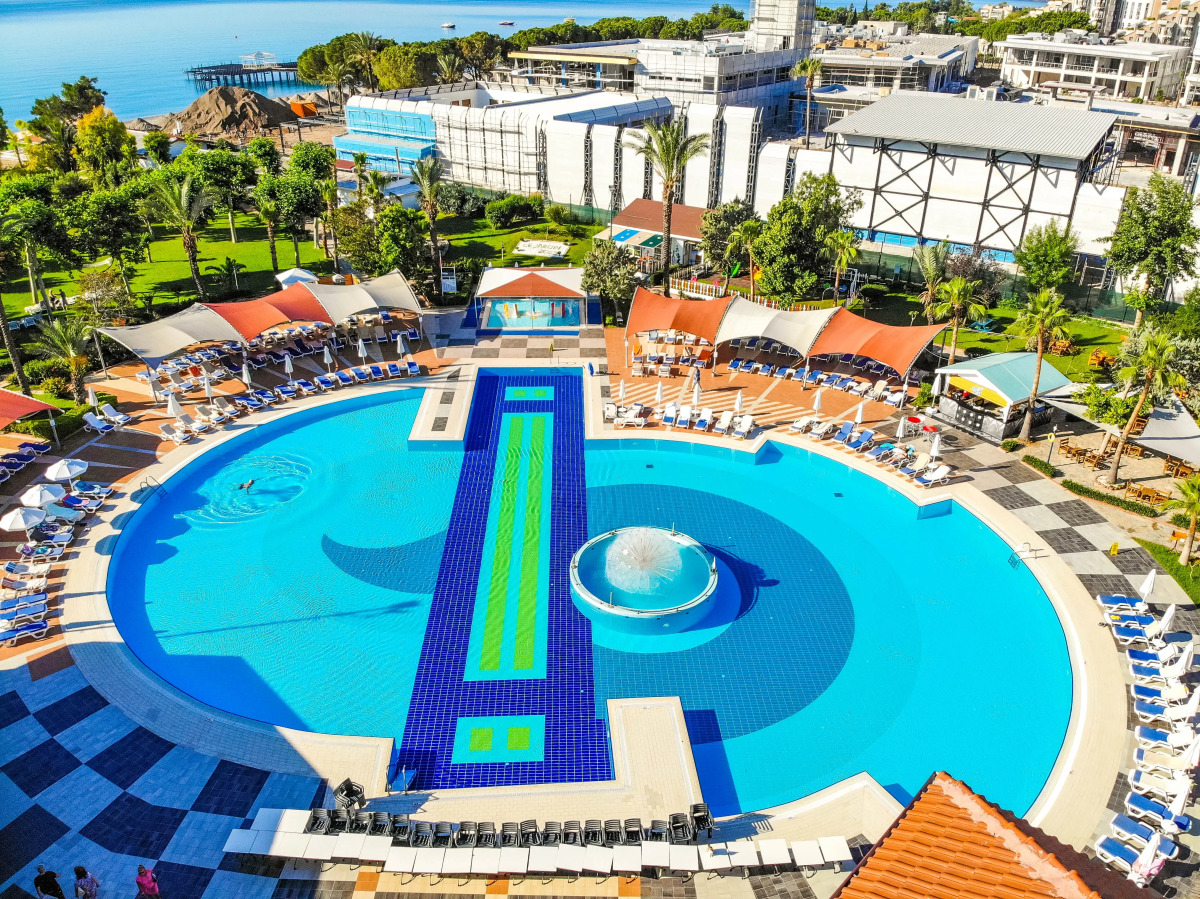 Queen's Park Le Jardin - All Inclusive