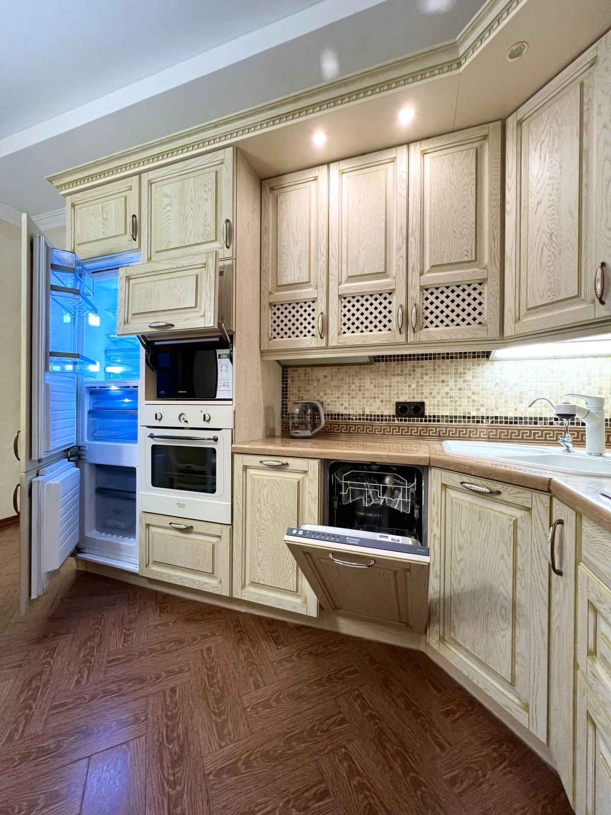 Квартира 3-комнатная Премиум Класса Yarapartments на Советской 21