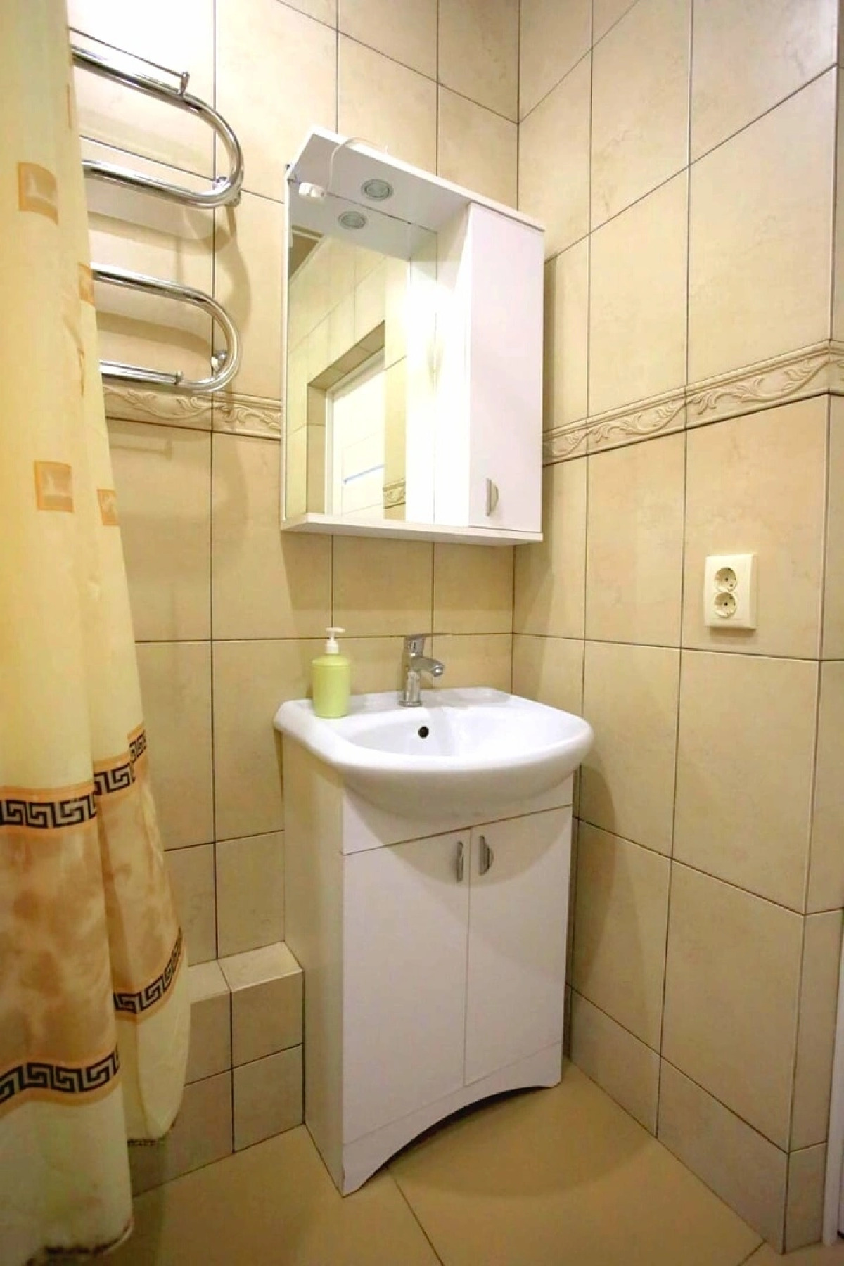 Апартаменты элитные на переулке Трудолюбие 36