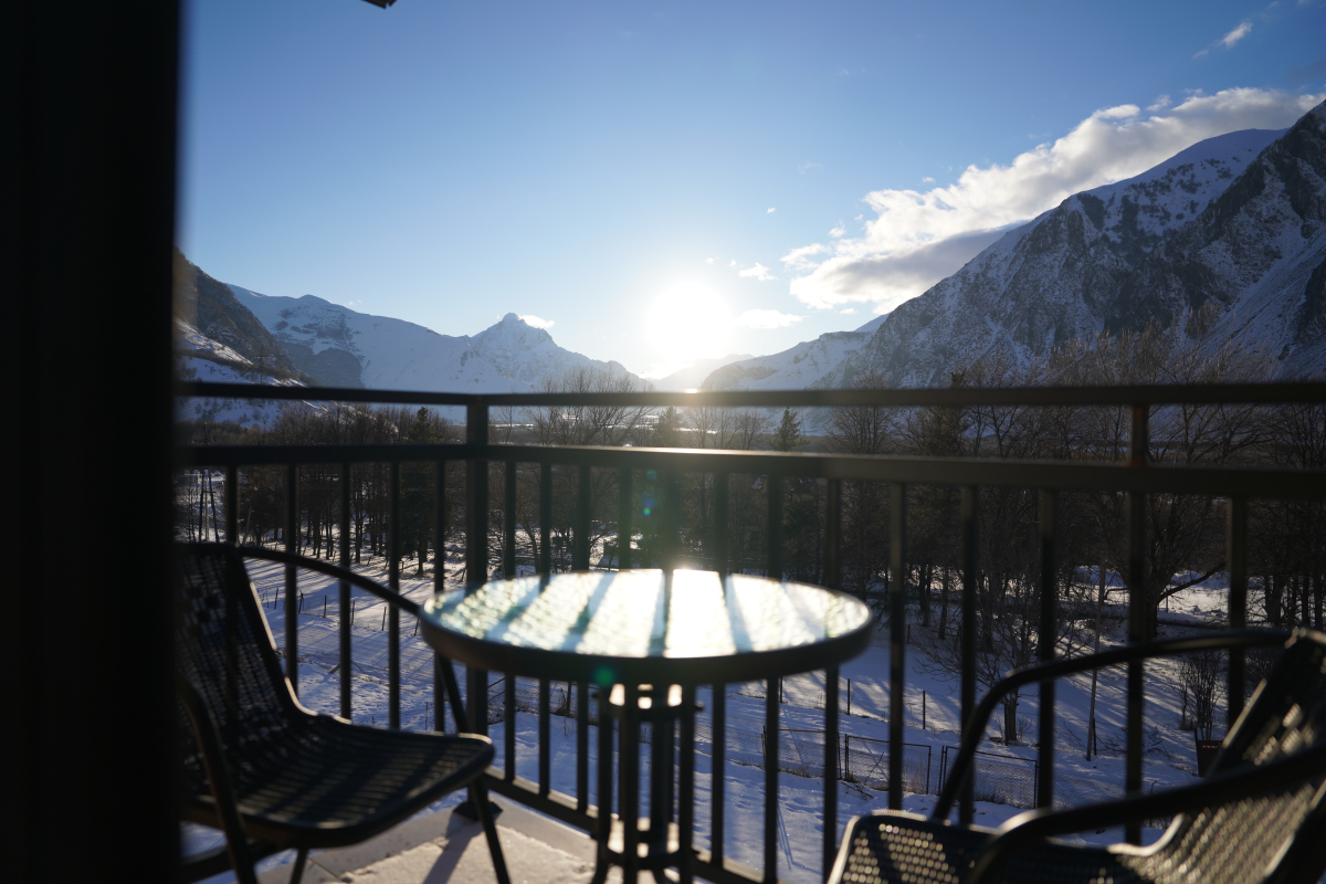 Отель Peak Kazbegi