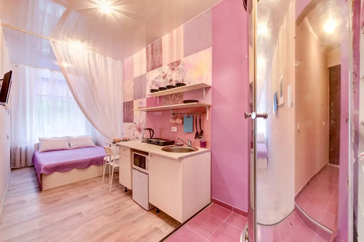 Апартаменты Август 3 на Петроградке (ВВ3)