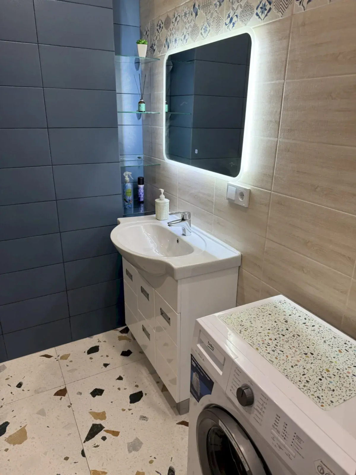 Квартира 488 1-к с видом на море и горы с балконом