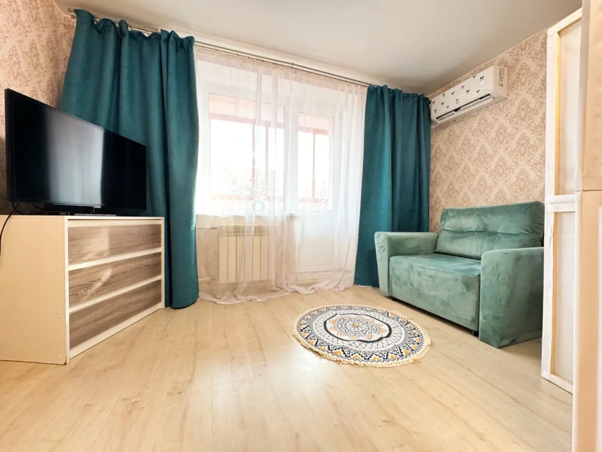 Апартаменты Like Home на ул. Семчинская