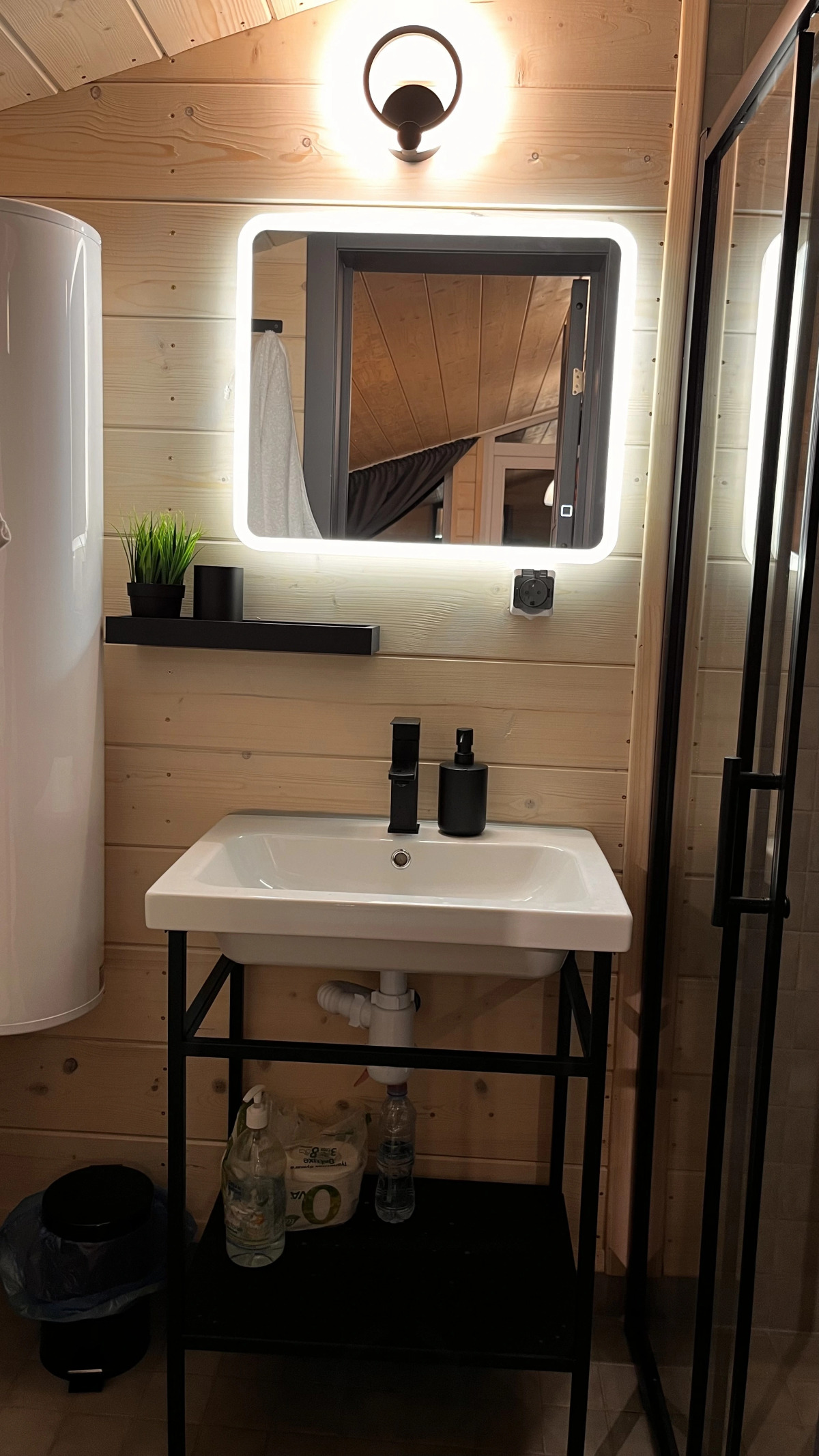 Частный Дом с Видом на Лес и Горы в 15 минутах от Bigwood