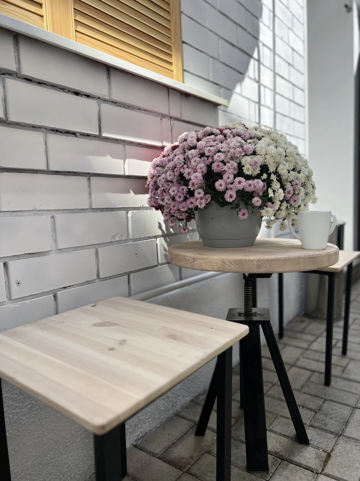 Апартаменты Scandi c двориком для курения, пр. Калинина 38 (1)