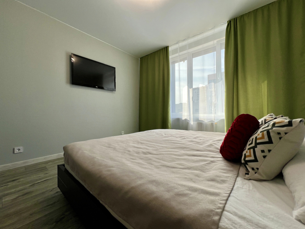 Квартира Евро 3-ком на Смирнова 3 (кв. 185)