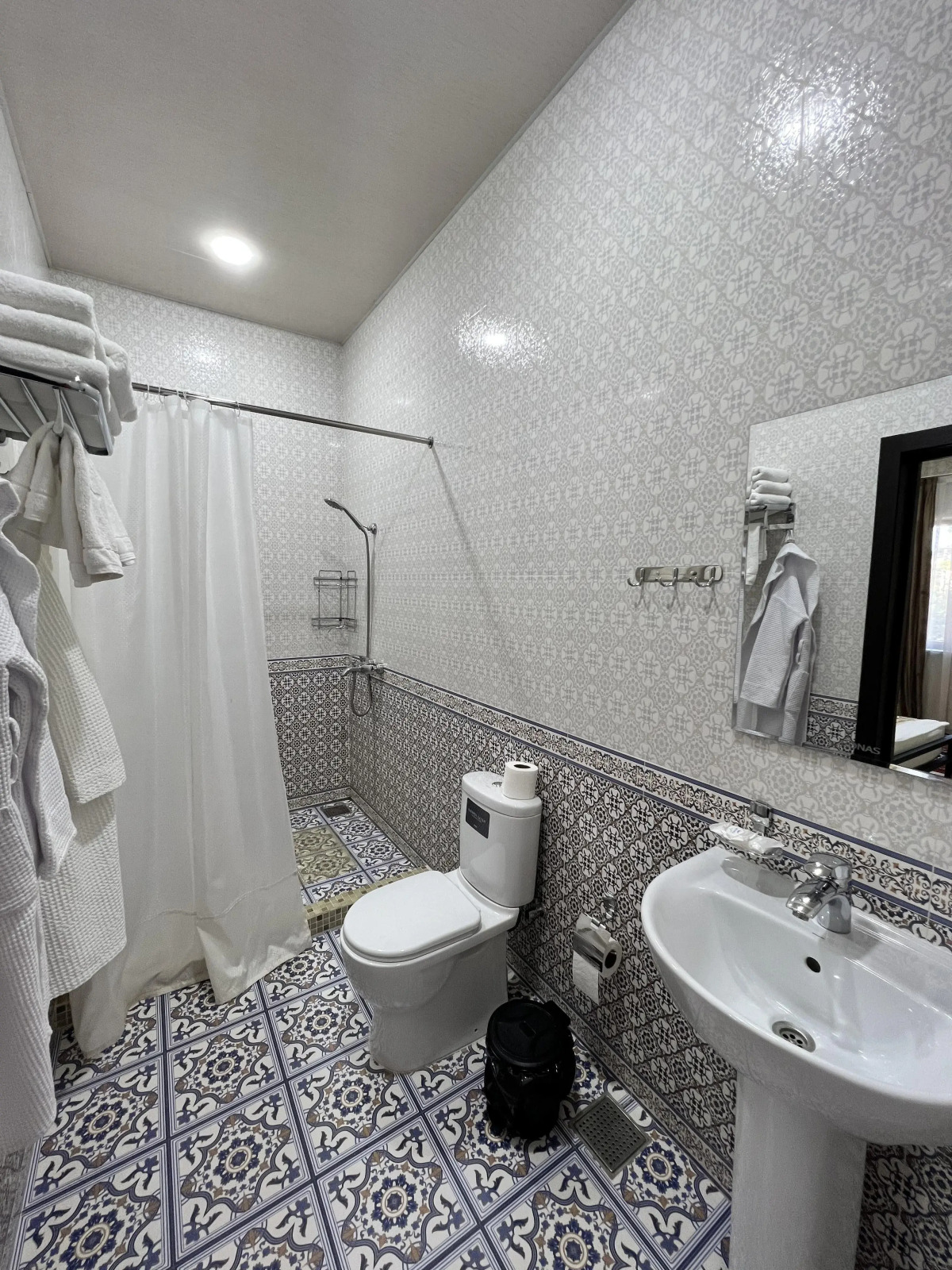 Отель Zahid Inn