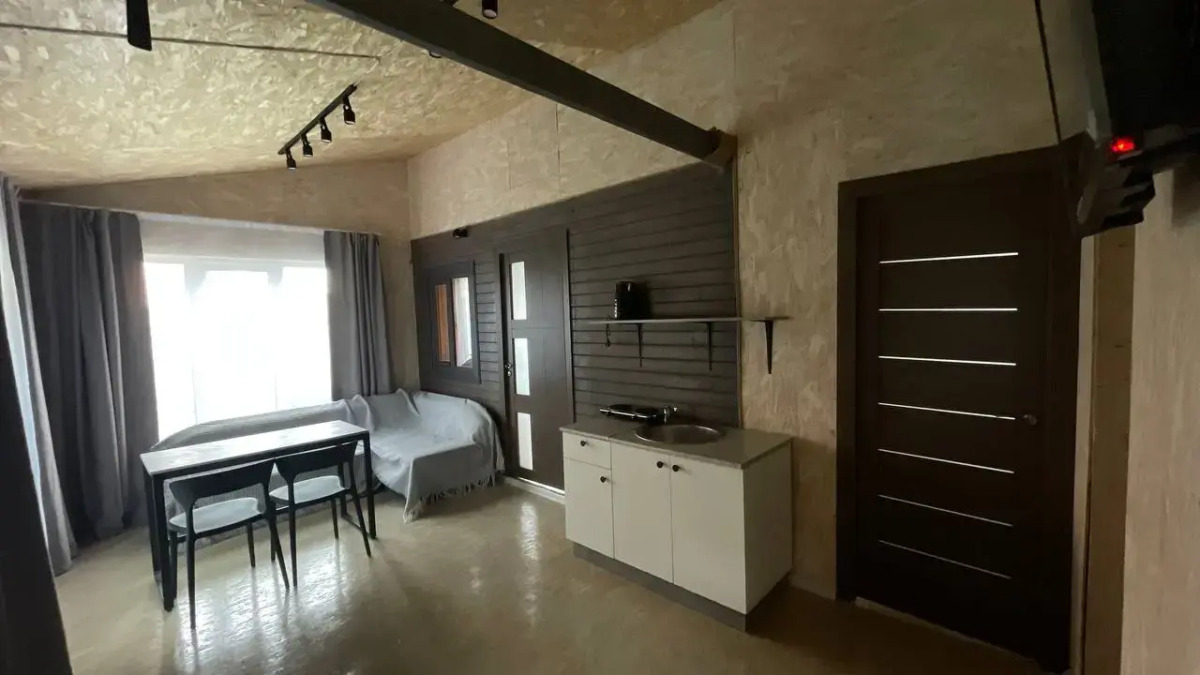 Частный ДОМ У ВОДЫ С БАНЬКОЙ