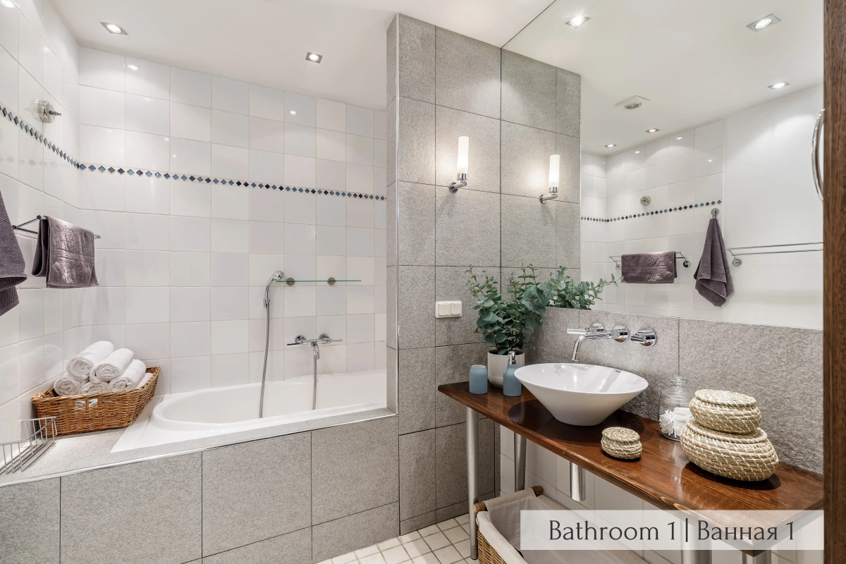 Апартаменты Minin Apartments Богемная Двухуровневая Мансарда 150 кв.м