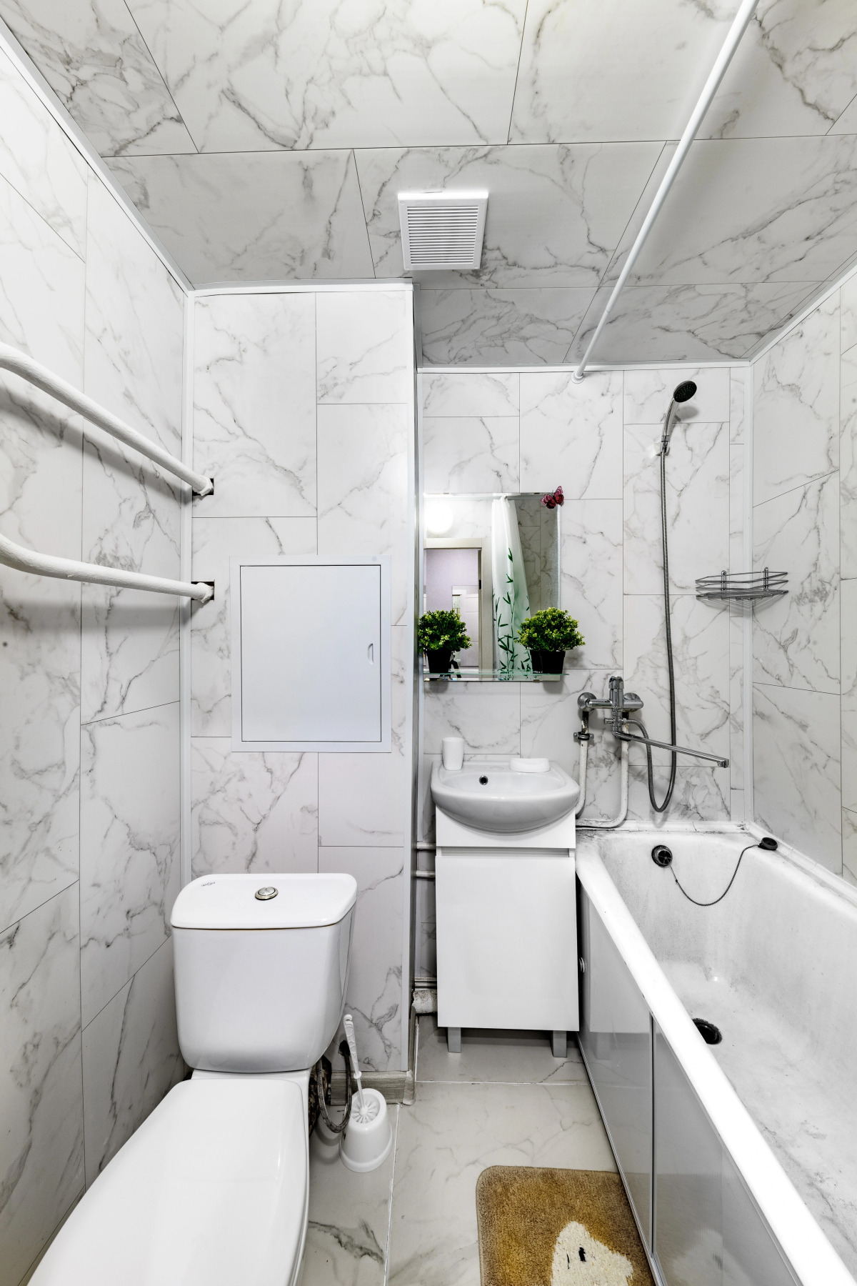 Квартира Академика Анохина 42