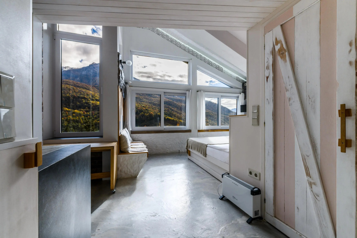 Апартаменты Оплот - MODERNA Дизайн Студия| 40м² | 3 Этаж Лофт с Панорамными Видами