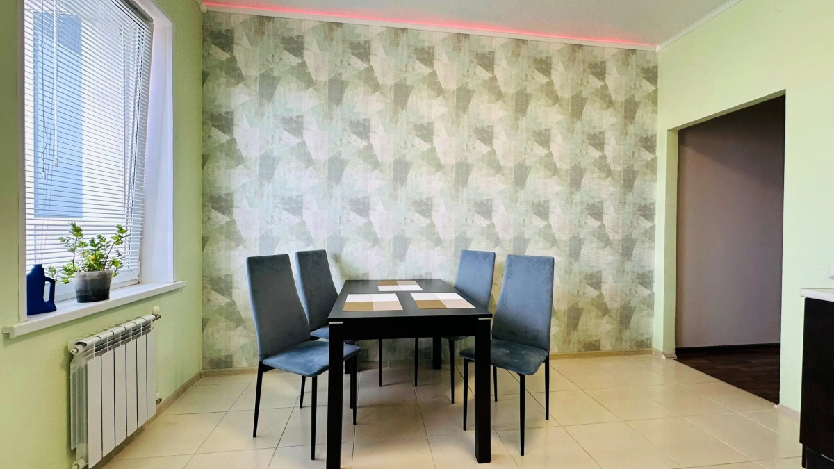 Квартира 3х комнатная с панорамой центра, 11 этаж