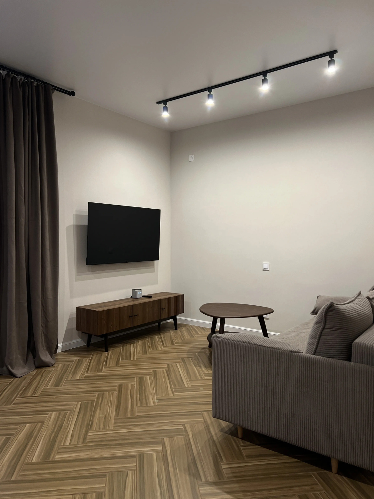 Частный дом в деревне Семибратское