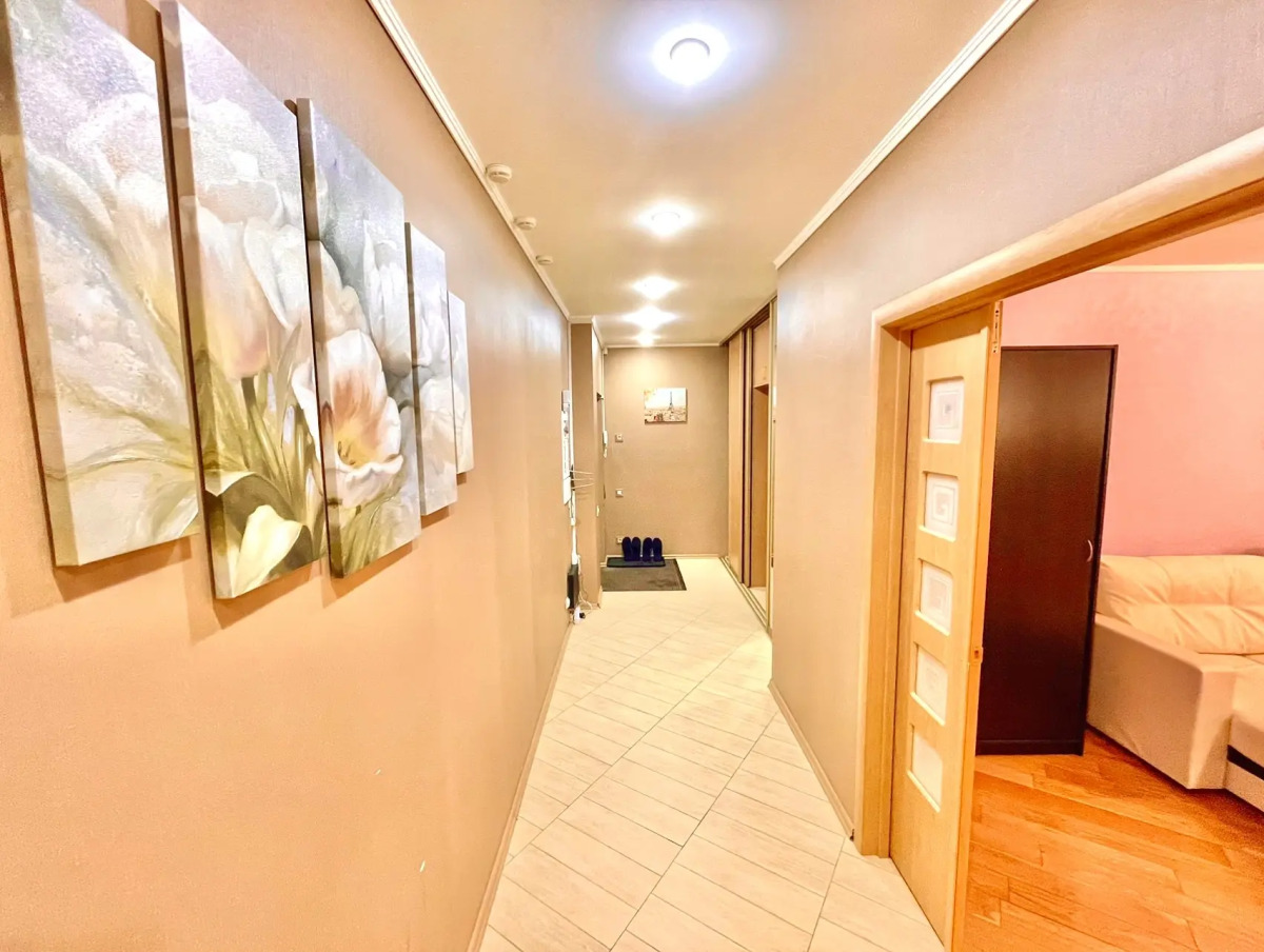 Апартаменты двухкомнатные на 11 Этаже в ЖК Современник с видом на реку Волгу